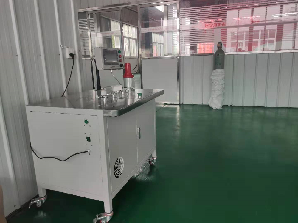氦质谱检漏 